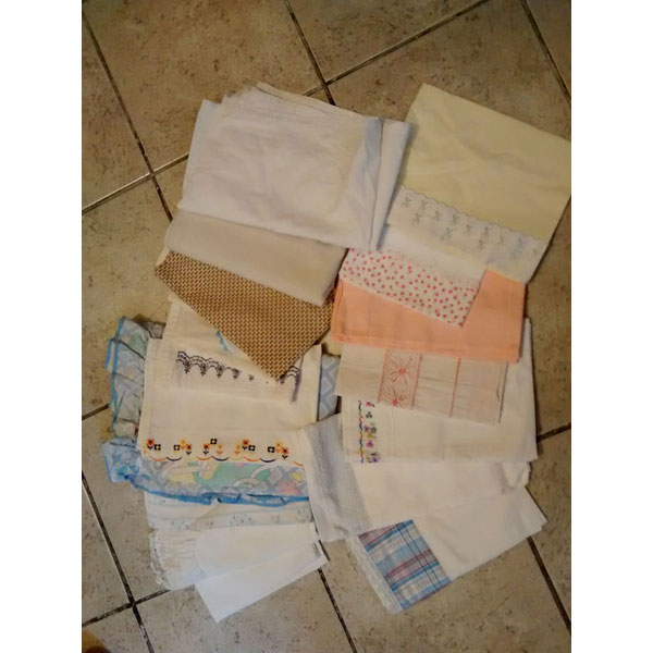 REGALO sábanas y fundas de cojín para cama de bebé REGALO sábanas y fundas de cojín para cama de bebé